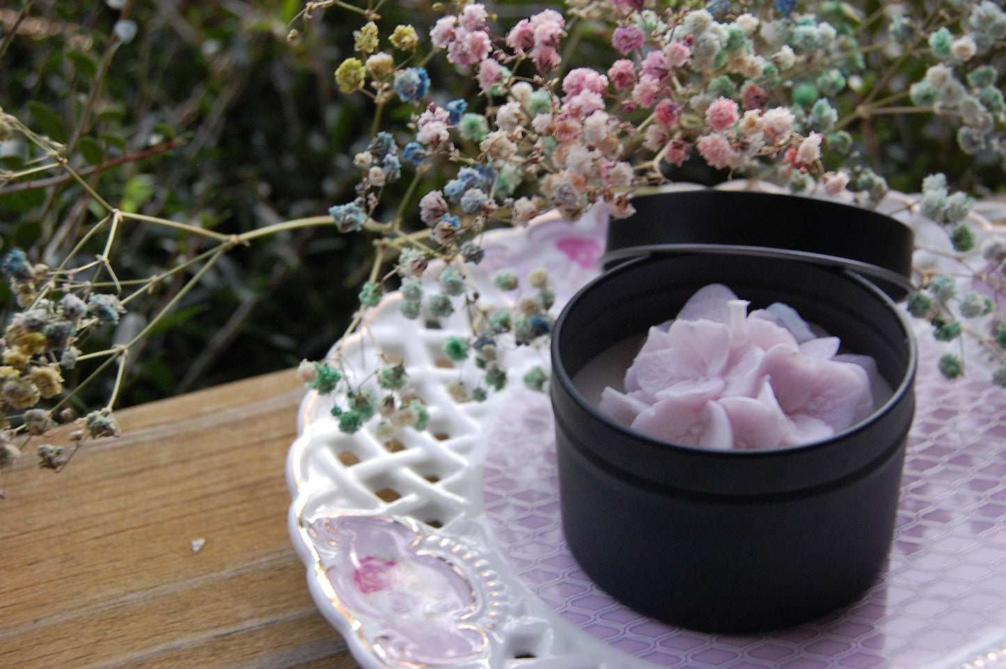 Tin with Hydrangea