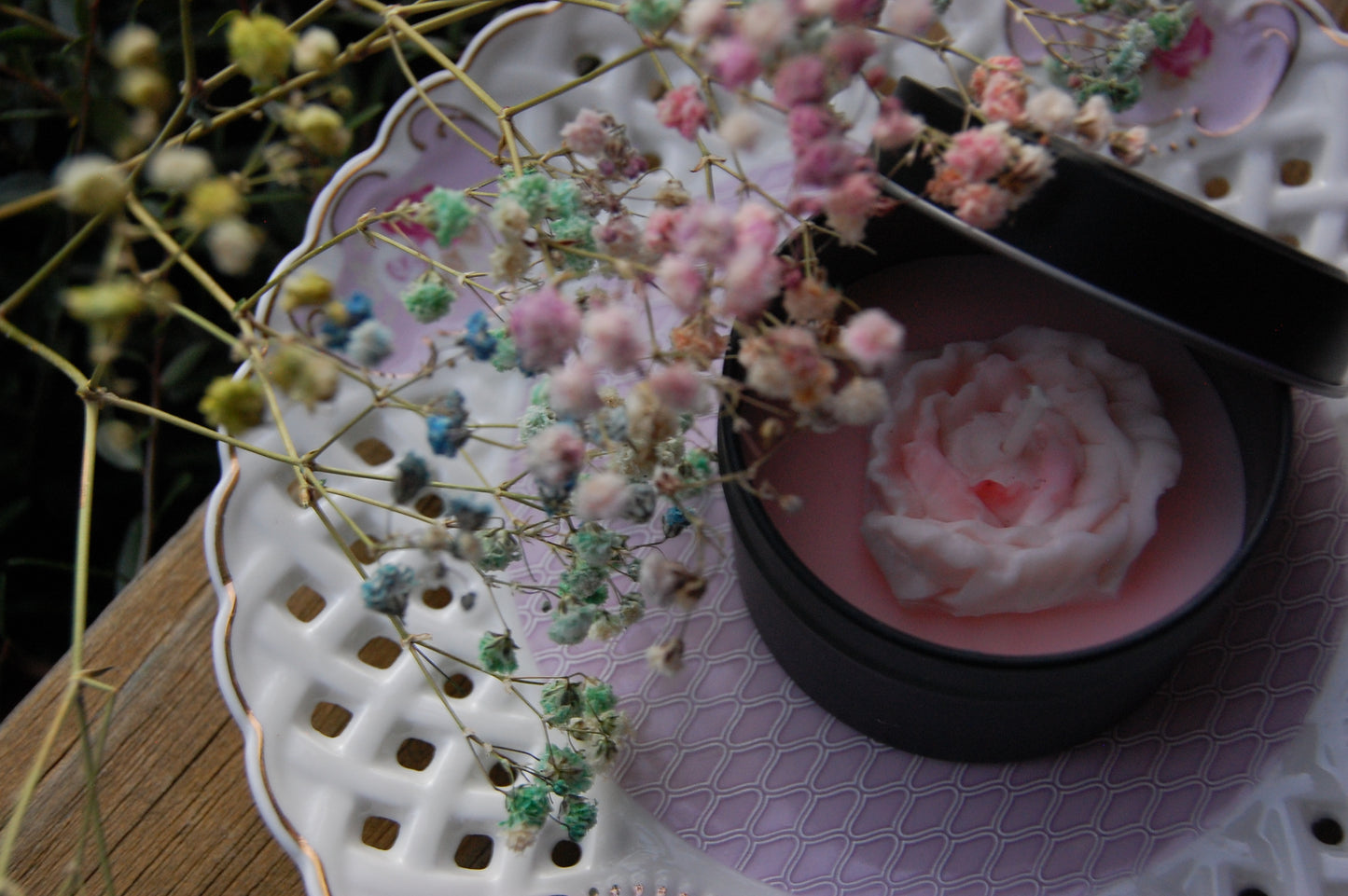 Tin with Mini Peony