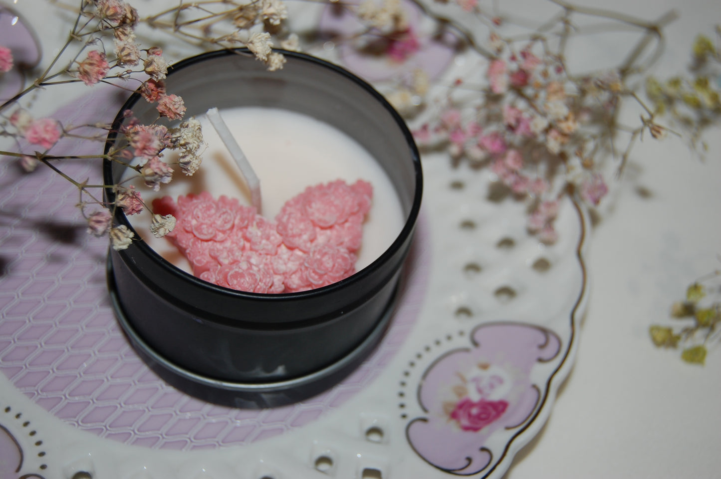 Tin with Mini Peony Butterfly