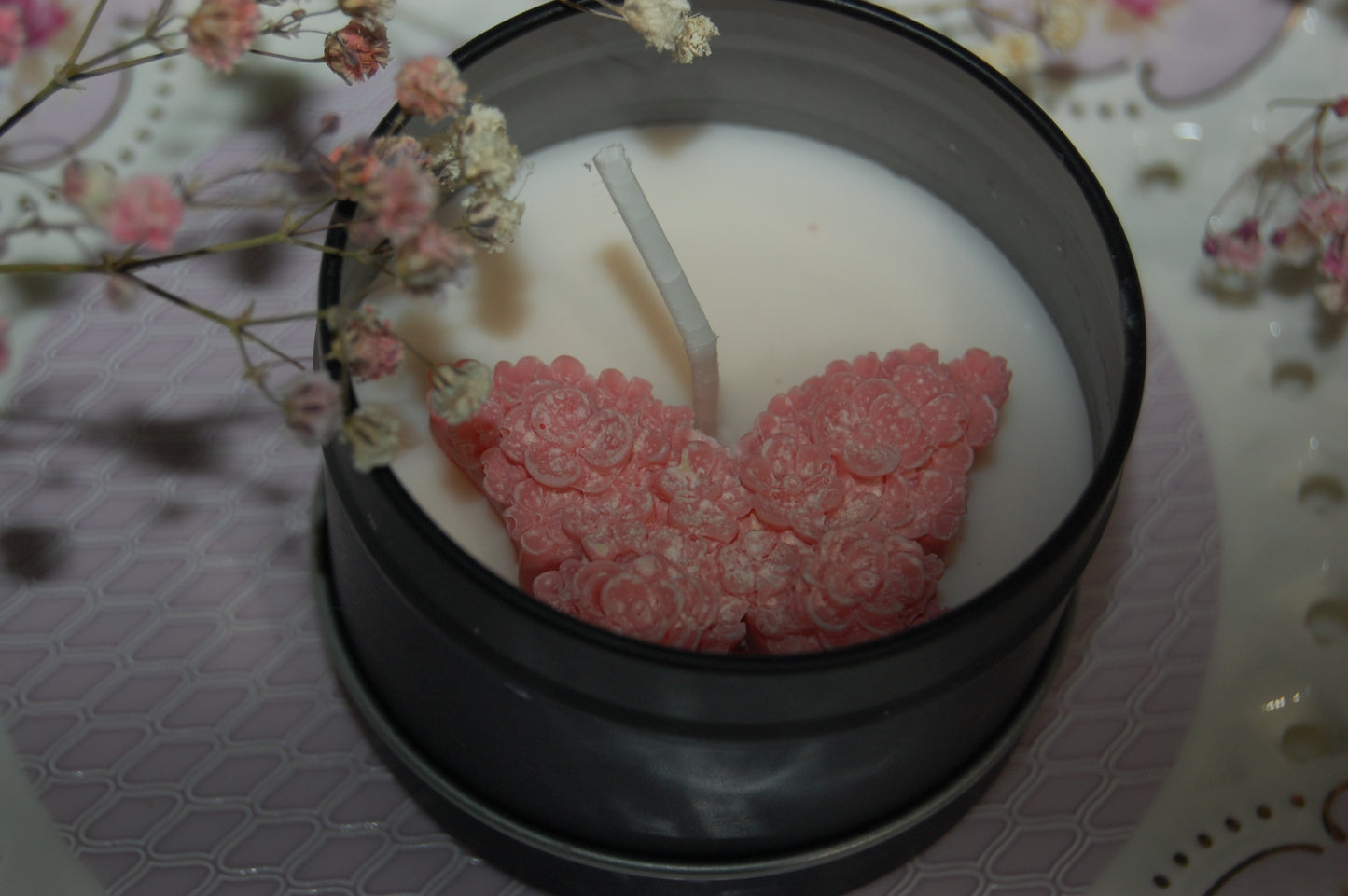 Tin with Mini Peony Butterfly