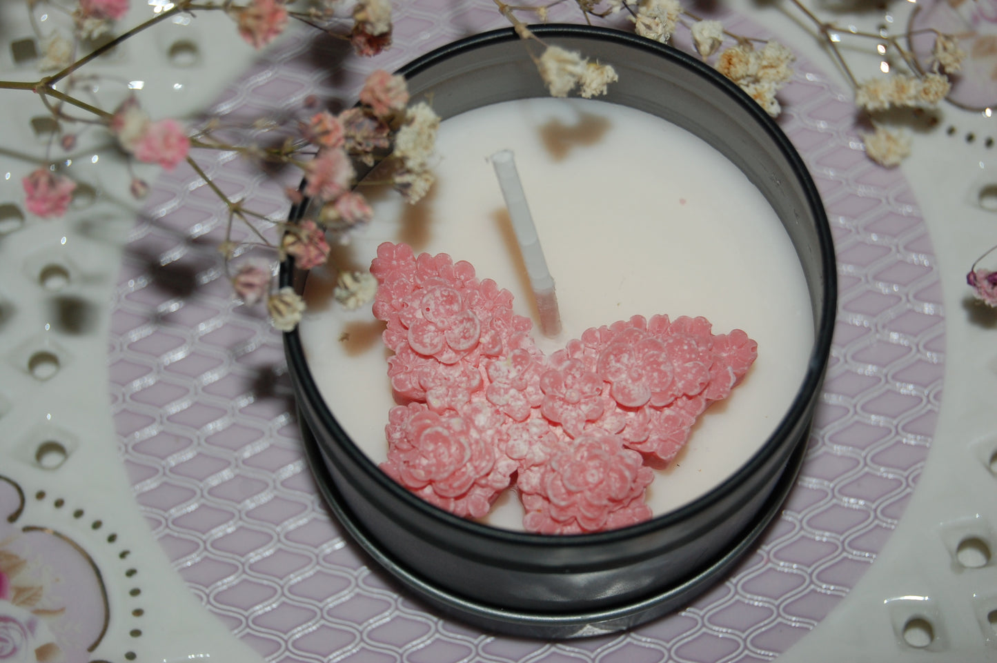 Tin with Mini Peony Butterfly