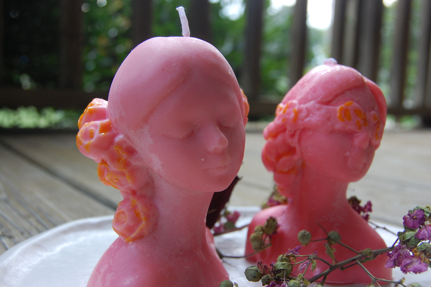 Twin Rose Sisters
